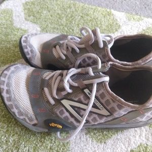 New balance minimus trail running shoes